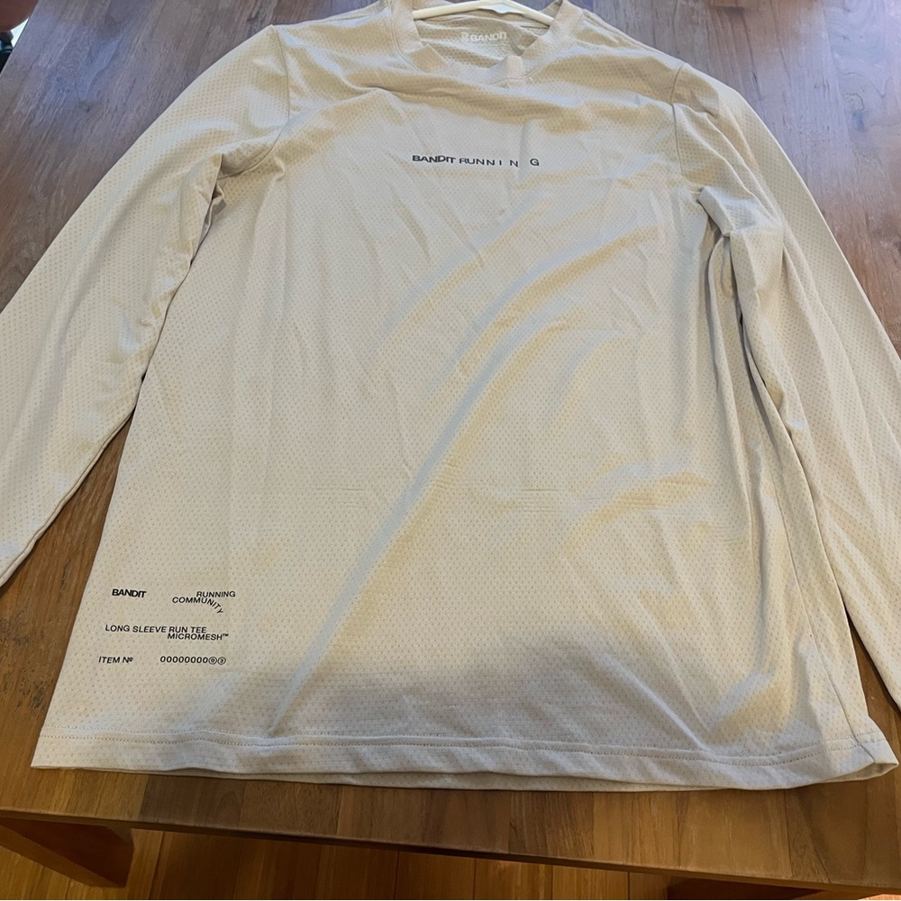 Bandit Running Women's Cream Long Sleeve Tee
